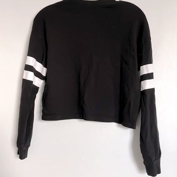 Forever 21 Sweatshirt - Size small - Picture 2 of 4